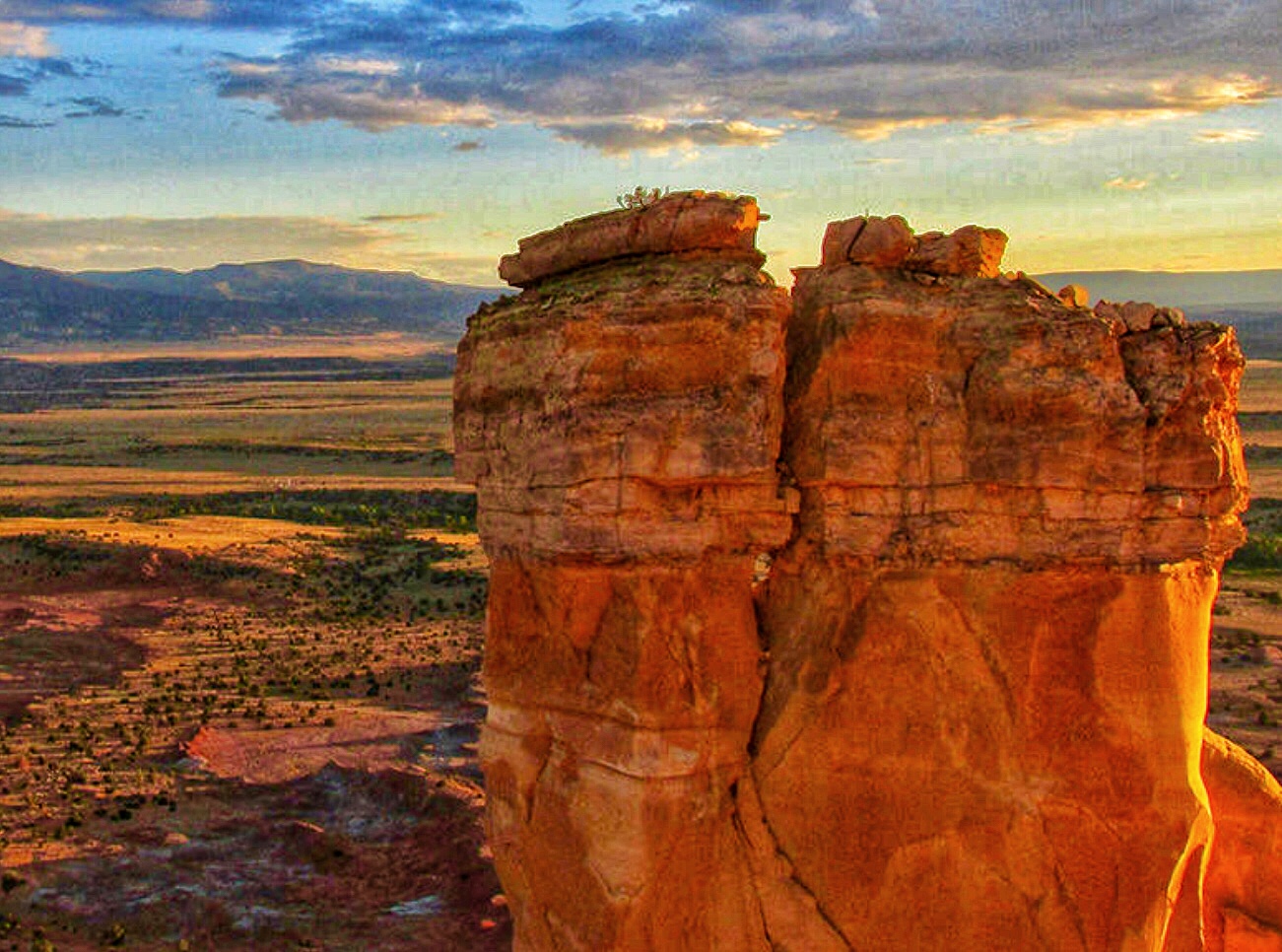 Ghost Ranch Red Thread Retreat 2025 - Lesley Riley